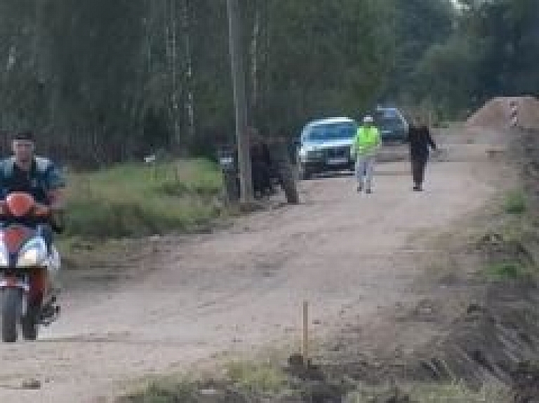 Līvānu novadā turpinās lauku ceļu rekonstrukcija (video)