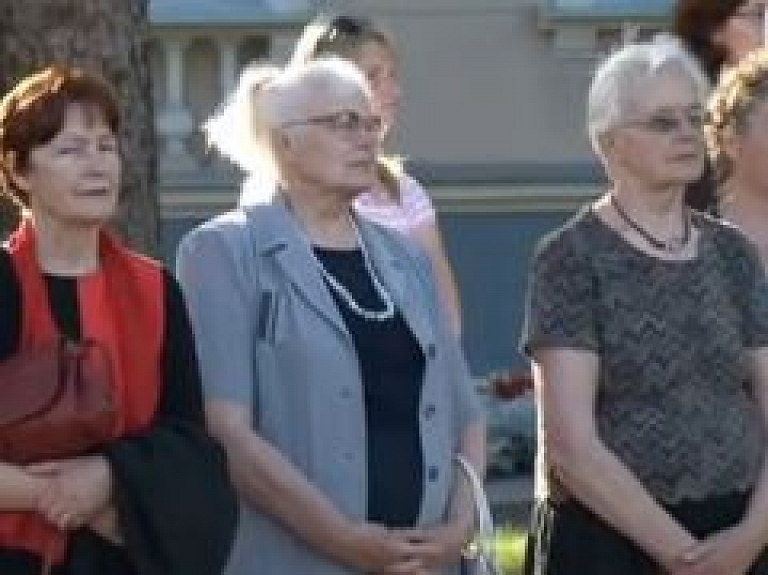 Rēzeknē tiekas pasaules latgalieši (video)