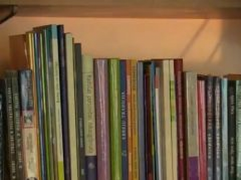 Jēkabpilī tapis e-ceļvedis čigānu skolēnu iekļaušanai sabiedrībā (video)
