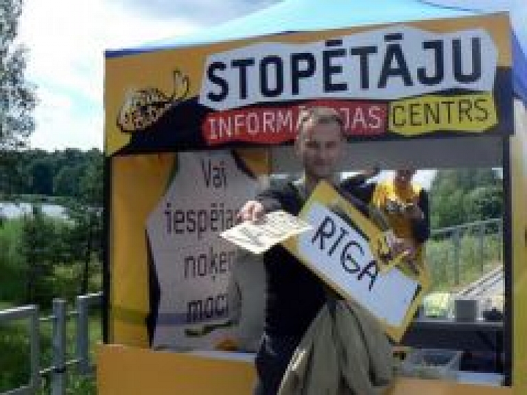 Drošas stopēšanas infocentrs darbosies arī Positivus festivāla laikā