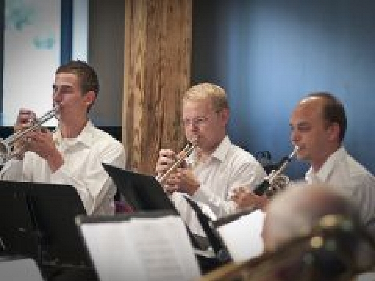 Amber Sound Brass atkal ar džezu "Liepājas vasarā" (galerija)