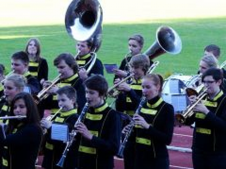 Krustpils novads piedalās Latvijas pašvaldību sporta dienā