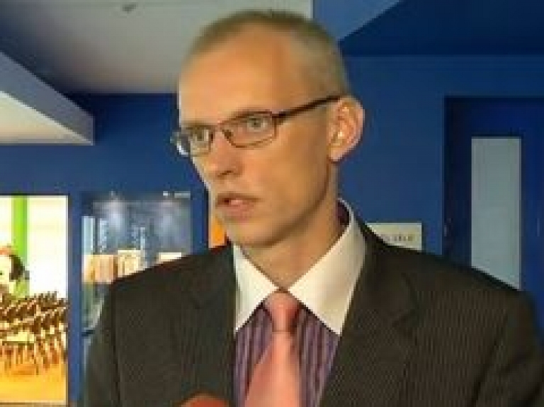 Kad rekonstruēs Dzintaru koncertzāli? (video)