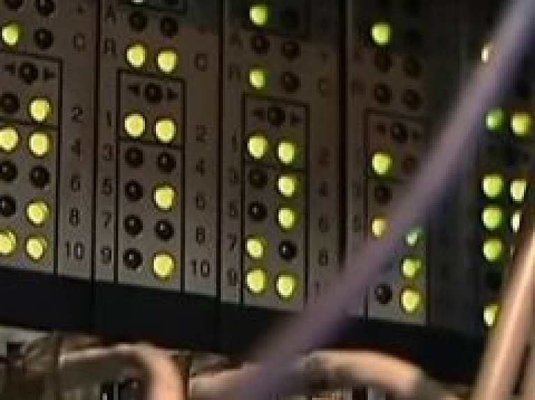 FIB meklētais hakeris no Rēzeknes pazudis bez pēdām (video)