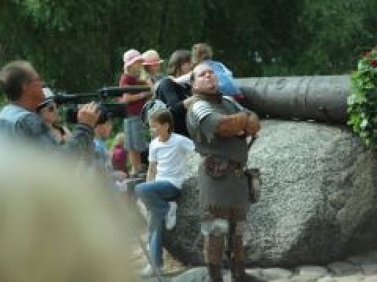 Jaunpilī spēkavīrus meklēs viduslaiku stilā (galerija)