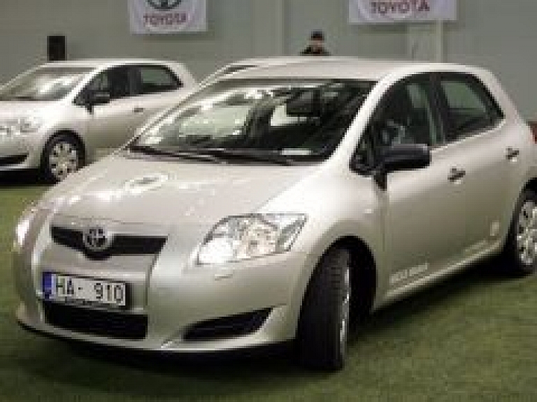 Rēzeknē nopirkta 2012.gada Toyota Avensis