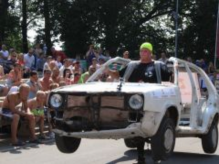 Jēkabpilī uzvaru izcīna Oskars Martužans (galerija)