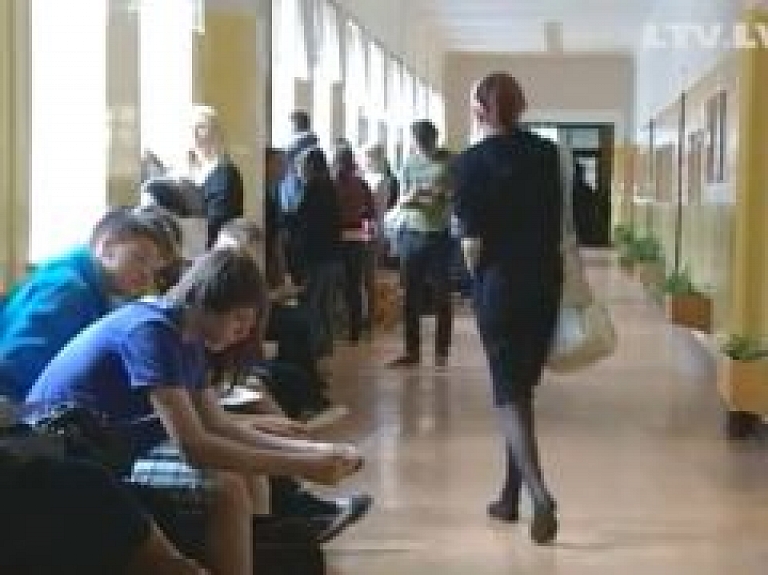 Latvijā pārāk maz uzmanības pievērš talantīgo skolēnu sasniegumiem (video)