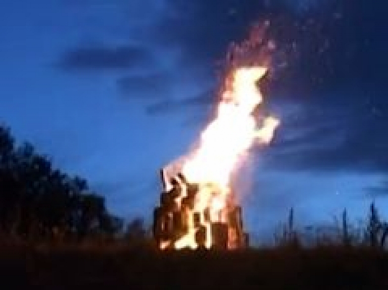 Priecīgus Līgo svētkus! (video)