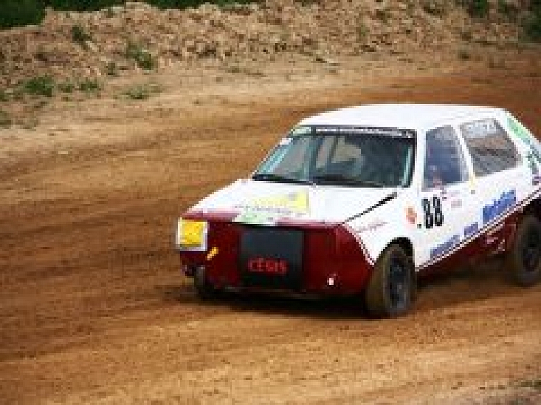 Vecpilī noticis Folkreisa Vasaras kausa izcīņas otrais posms (galerija)