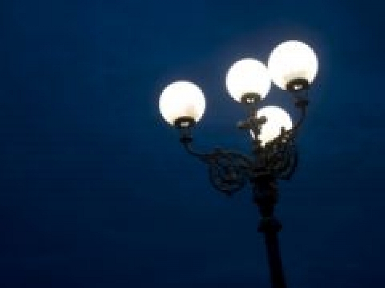 Jēkabpilī izslēgta daļa no ielu apgaismojuma
