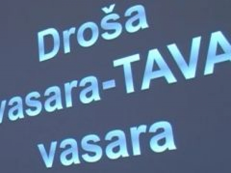 Jēkabpilī bērniem atgādina par drošību vasarā (video)