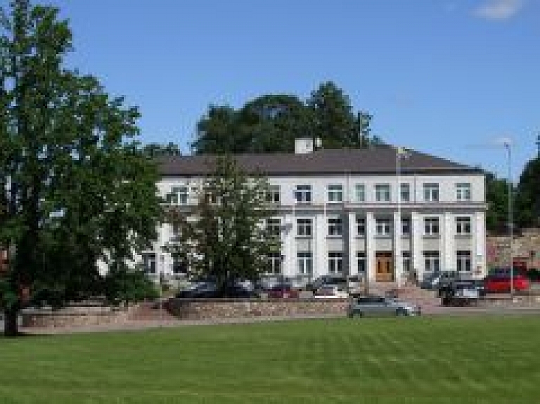 Apspriež Valmieras un apkārtnes tūrisma stratēģijas rīcības plānu