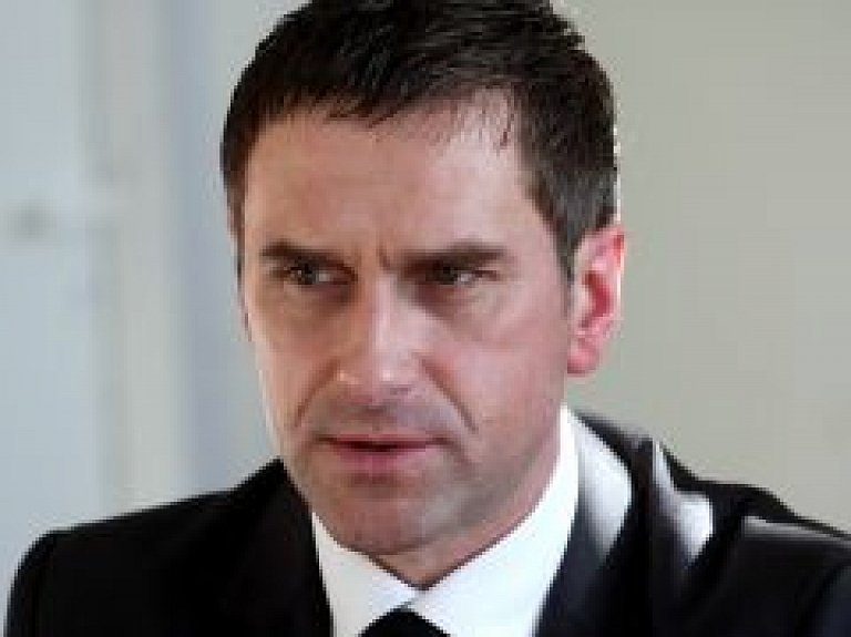 Mitrevicam teju 200 000 latu lielas parādsaistības