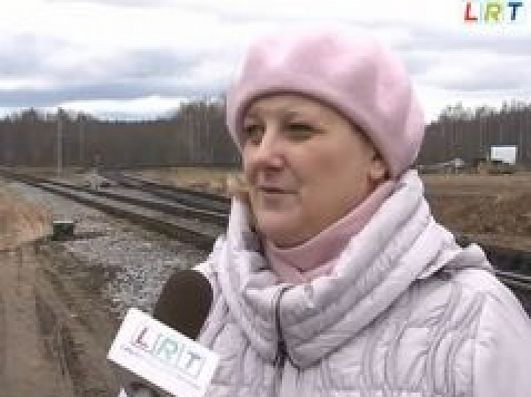 Kraujā turpinās vilciena avārijas seku likvidēšana (video)