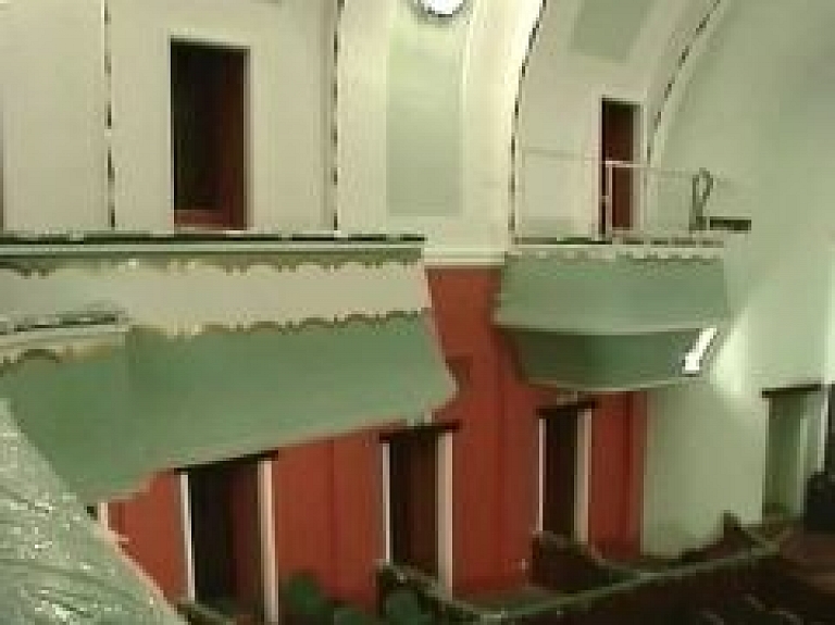 Daugavpils teātra situācija uzlabojas (video)