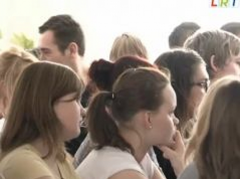 Kārsavas novada jaunieši rīko tikšanos (video)