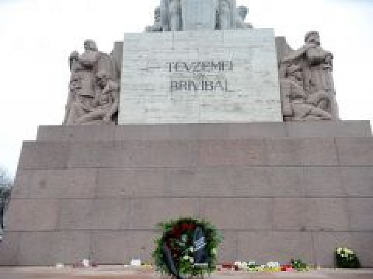 Leģionāru piemiņas gājiens Rīgā beidzas bez starpgadījumiem (video) - papildināts