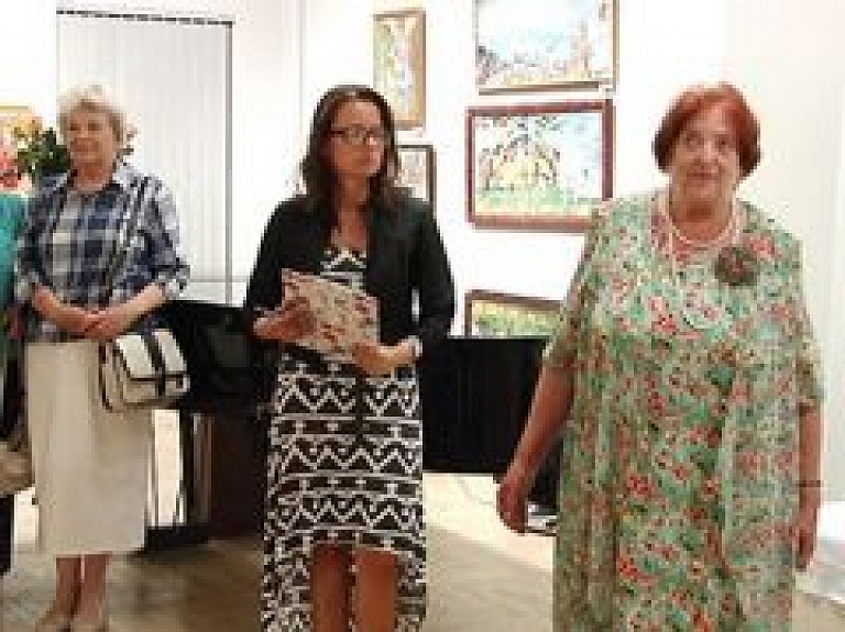 Daugavpilī apskatāma Latgales brīvo mākslinieku darbu izstāde