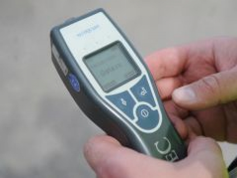 Pilsētas svētkos "VTU Valmiera" piedāvā veikt testu ar alkometru