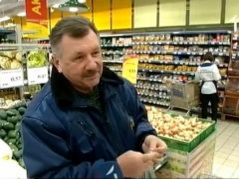 Ievestajiem dārzeņiem neatbilstību normām konstatē reti (video)