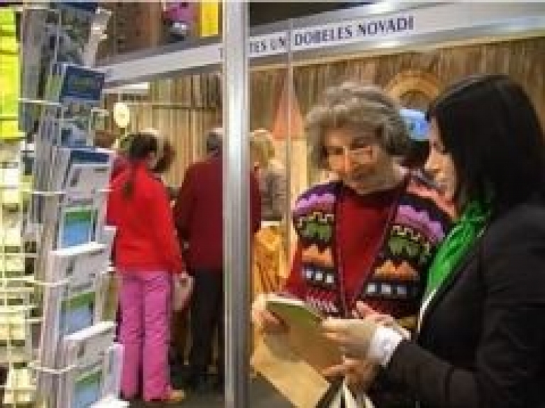 Jēkabpils sevi prezentē tūrisma izstādē "Balttour 2012" (video)