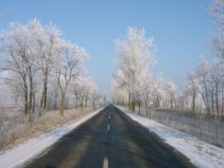 Jelgavas novadā līdzekļi ceļu pārbūvei neatliek