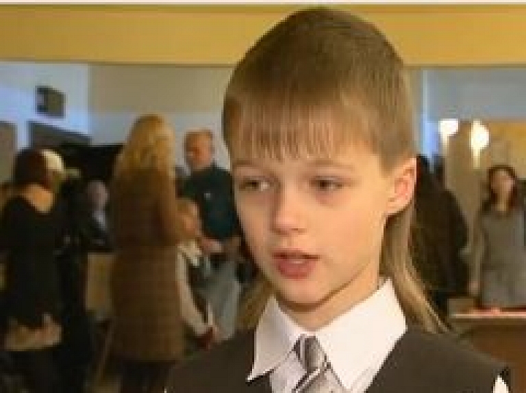 Valmierā 17.reizi notiek Starptautiskais jauno pianistu konkurss (video) - papildināts