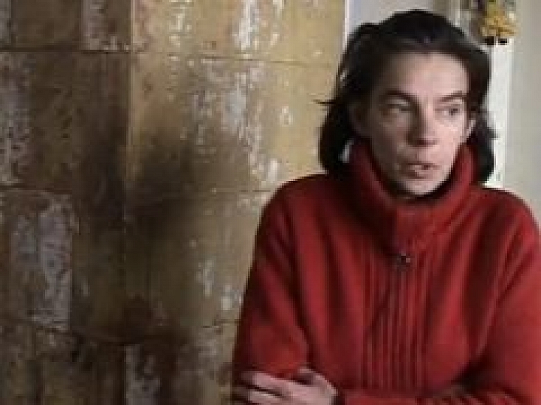 Sociālā darbiniece: ziņa par badā mērdēto bērniņu Burtnieku novadā ir pārspīlēta (video) - papildināts