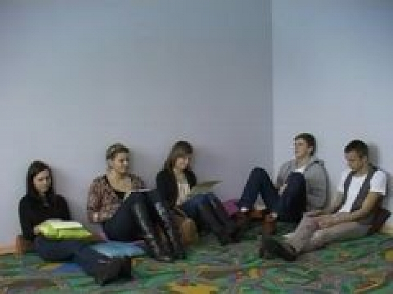 Vidusdaugavas TV: Jēkabpils jaunieši diskutē par karjeras iespējām pilsētā (video)