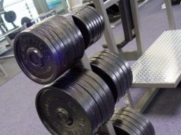 Februārī norisināsies Inčukalna novada čempionāts spiešanā guļus uz reižu skaitu