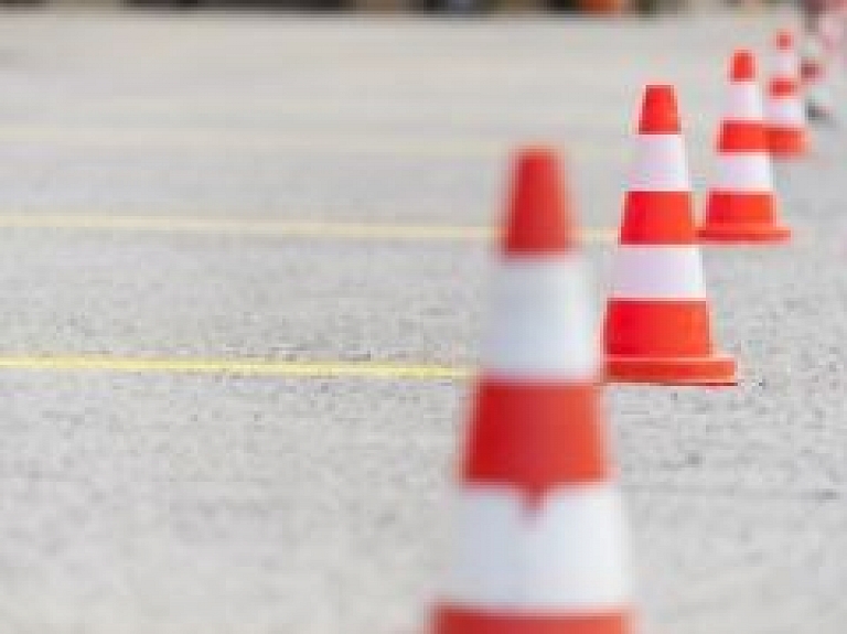 Par valsts finansējumu šogad rekonstruēs autoceļa Rīga-Ventspils posmu