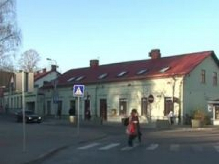 Talsu TV: aizvadītais gads Talsu Dzimtsarakstu nodaļā bijis ražīgs (video)
