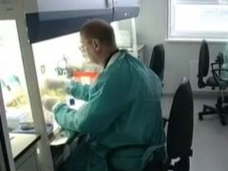 Kalkūnu aprūpes centrā 11 zīdaiņi saslimuši ar pneimoniju (video)