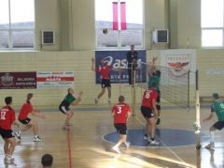 Jēkabpilī nacionālajā līgā volejbolā noslēdzies pirmais aplis (galerija)