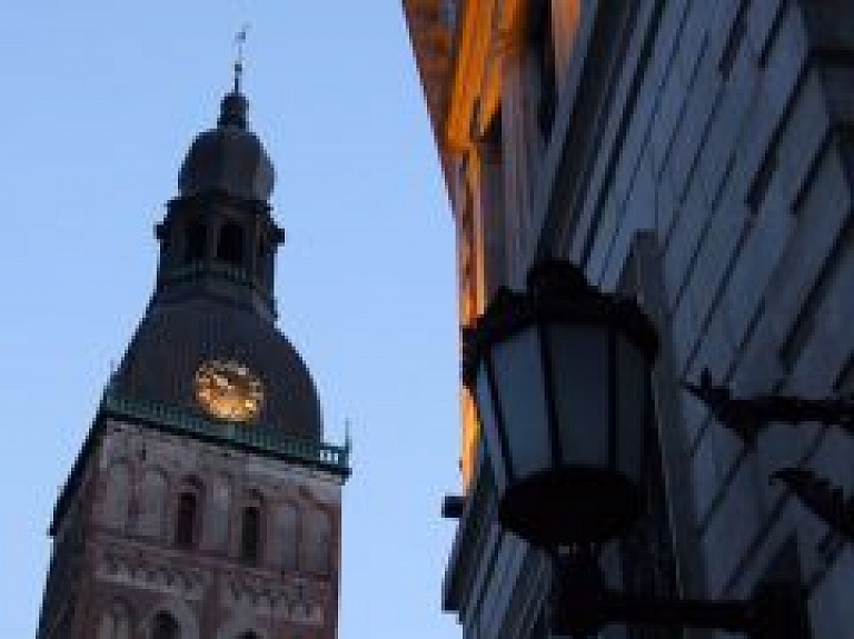 Rīgas Domam Ziemassvētkos ieliks jaunas vitrāžas (video) - papildināts
