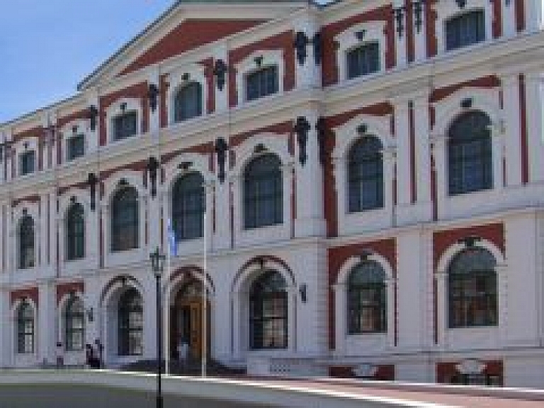 Latvijas Lauksaimniecības universitātei "Latvijas Krājbankā" iestrēguši ap 700 000 latu