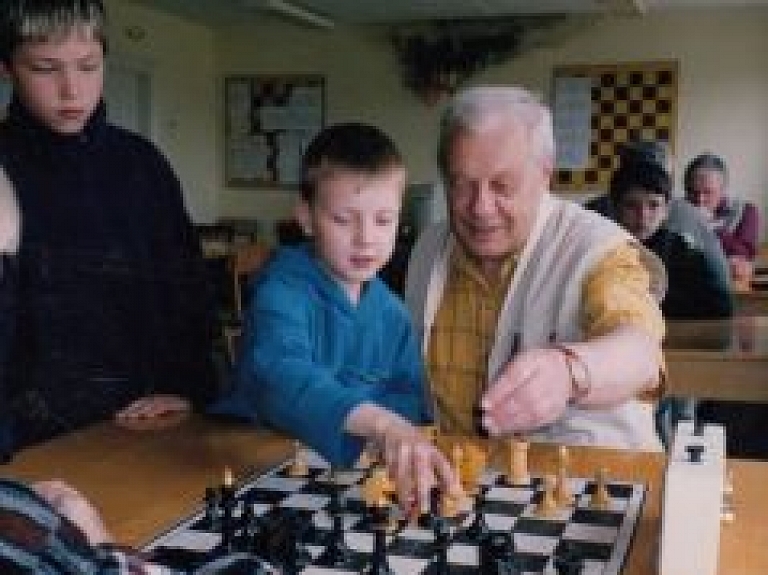 Jēkabpilī noris Jāņa Mileikas piemiņas kauss šahā (galerija)