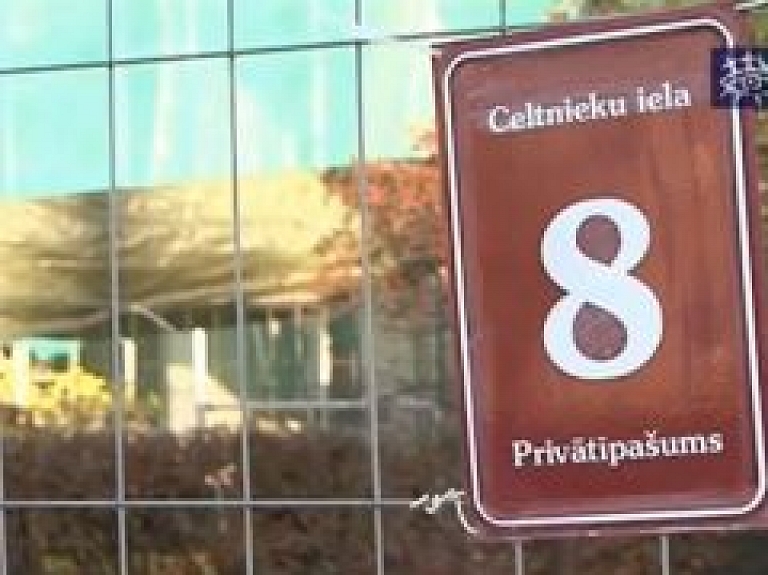 Talsu TV: daudzdzīvokļu māja Talsos gatavojas līguma lauzšanai (video)