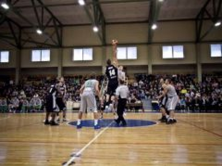 Jēkabpilī aizraujoša spēle līdz trīs pagarinājumiem (galerija)