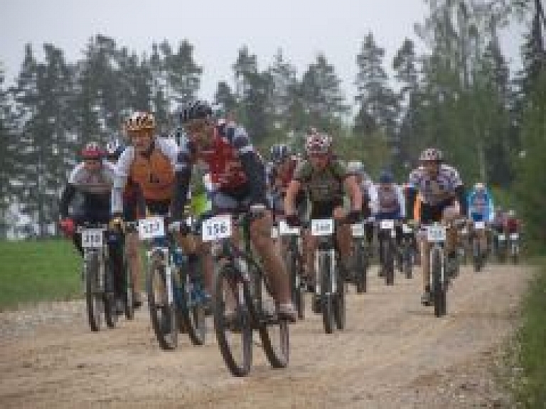 Siguldā SEB MTB kalnu divriteņu maratons pulcē 1830 dalībniekus