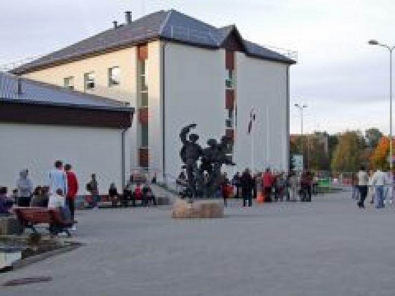 Vidzemes Augstskola šogad uzņem mazāk studentu nekā pērn