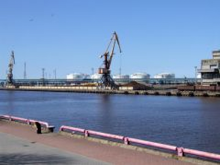 Augustā Ventspils ostā būtiski palielinājies kravu apgrozījums