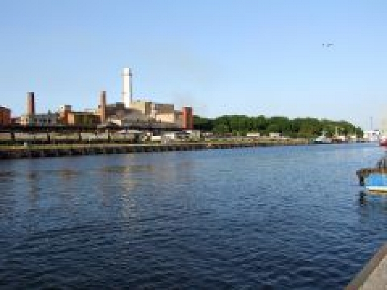 Liepājas osta pēc kanāla un ostas akvatorijas padziļināšanas plāno kravu apjomus palielināt divas reizes