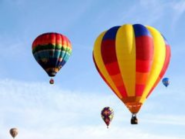 Nākamnedēļ Jelgavā norisināsies 13.starptautiskais gaisa balonu festivāls
