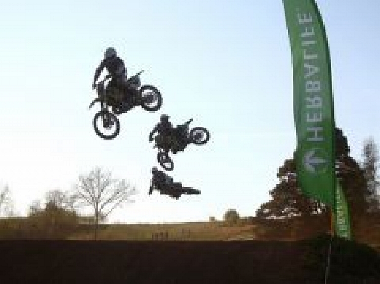 Motokrosa komanda "MX4 Dobele" gatavojas "Battery Superkauss" trešajam posmam