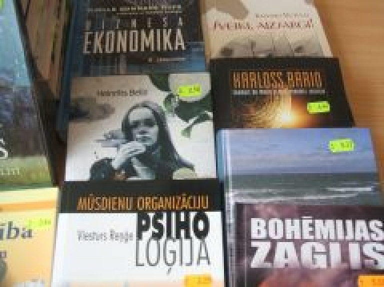 Valkas novada bibliotēkas iegūst jaunas grāmatas
