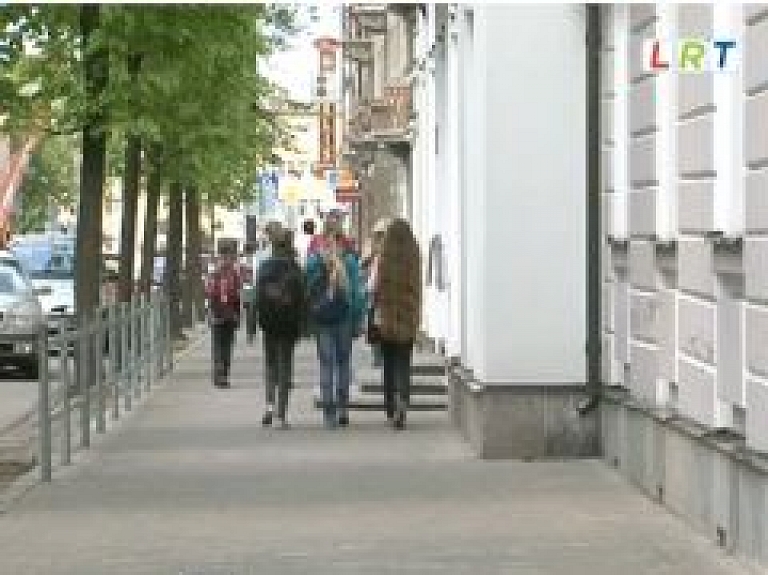 Daugavpils Valsts ģimnāzija svin 180 gadu jubileju (video)
