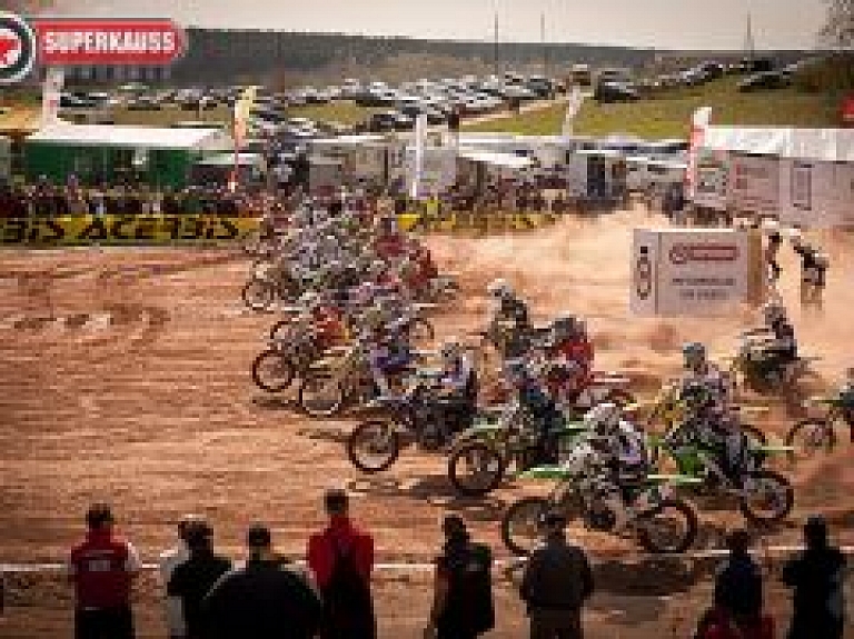 Svētdien Gulbenē notiks motokrosa seriāla "Battery Superkauss" otrais posms (galerija)