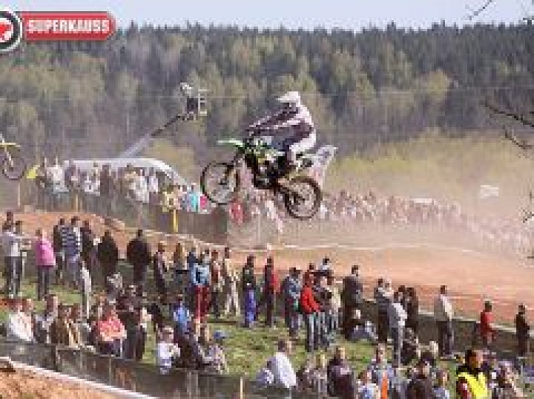 Nākamnedēļ Gulbenē Staru mototrasē notiks "Battery Superkauss" otrais posms
